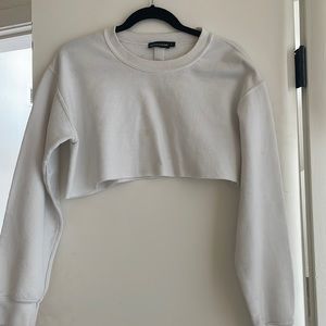 PRETTYLITTLETHING S CROPPED LONG SLEEVE